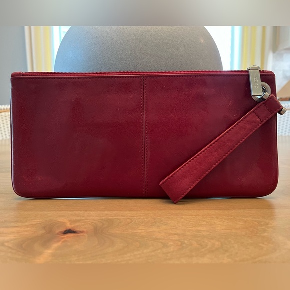 HOBO Brand Red Leather Wristlet - Picture 1 of 16